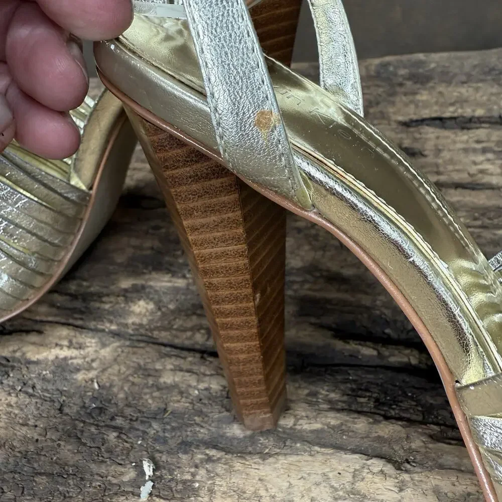 Calvin Klein Rene Metallic Gold Heels Y2K 2000s Strappy Sandals Women’s 6